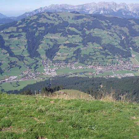 Appartamento Haus Hirzinger Brixen im Thale Esterno foto