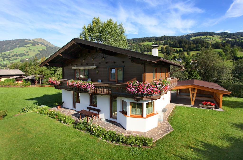 Appartamento Haus Hirzinger Brixen im Thale Esterno foto