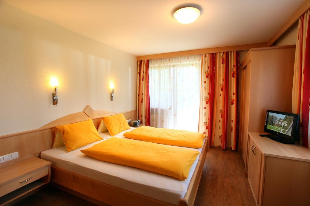 Appartamento Haus Hirzinger Brixen im Thale Camera foto